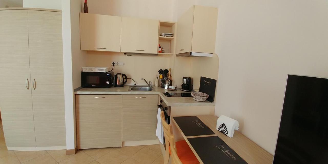 Royal Sun Holiday Apartments Slăntjev Brjag Exteriör bild