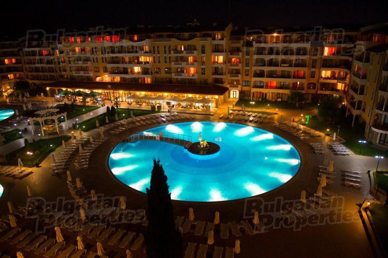 Royal Sun Holiday Apartments Slăntjev Brjag Exteriör bild