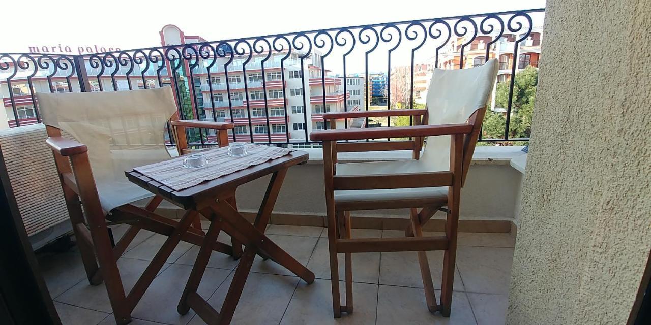 Royal Sun Holiday Apartments Slăntjev Brjag Exteriör bild